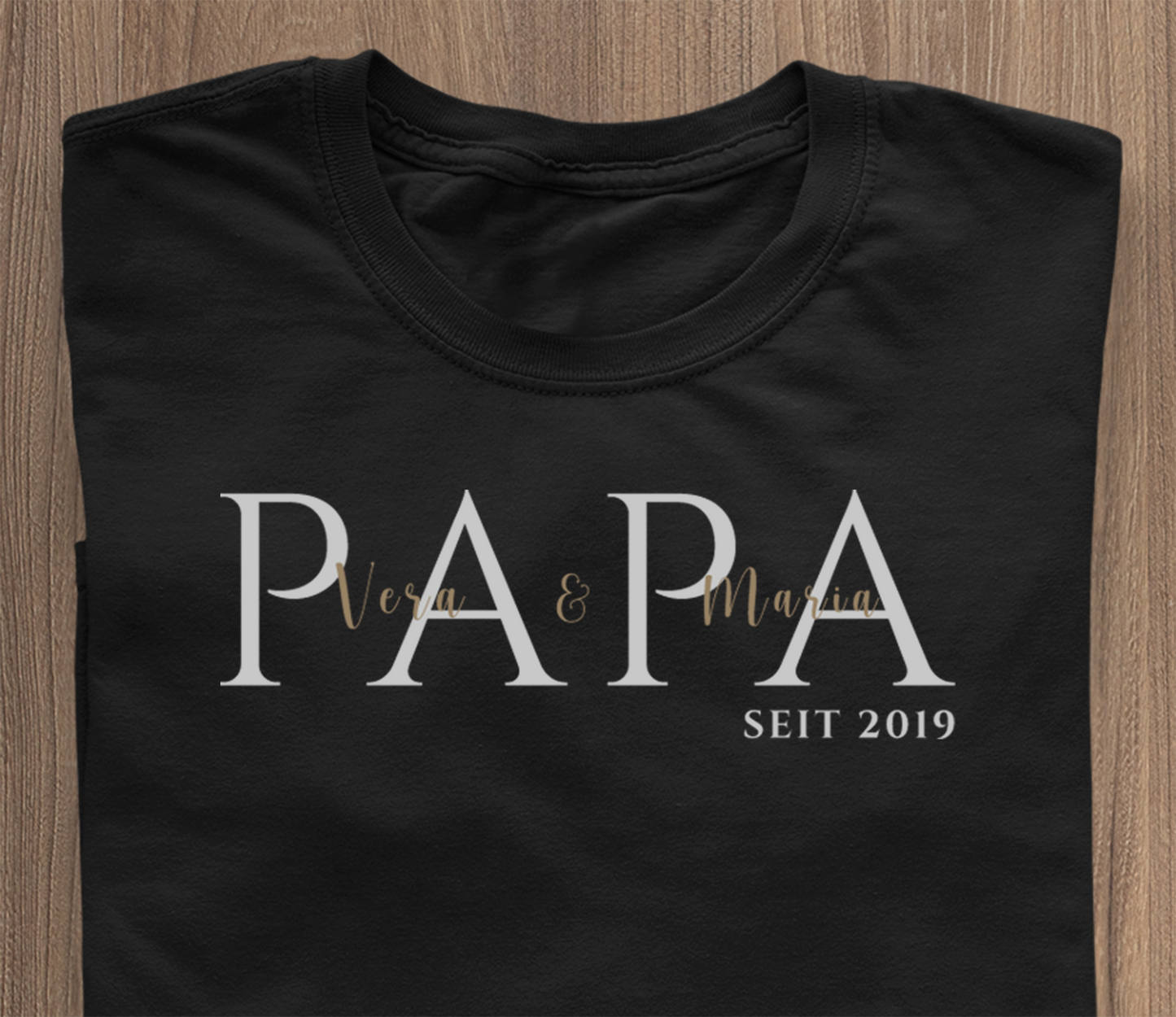 PAPA zënter ... T-Shirt schwaarz - Numm personaliséierbar