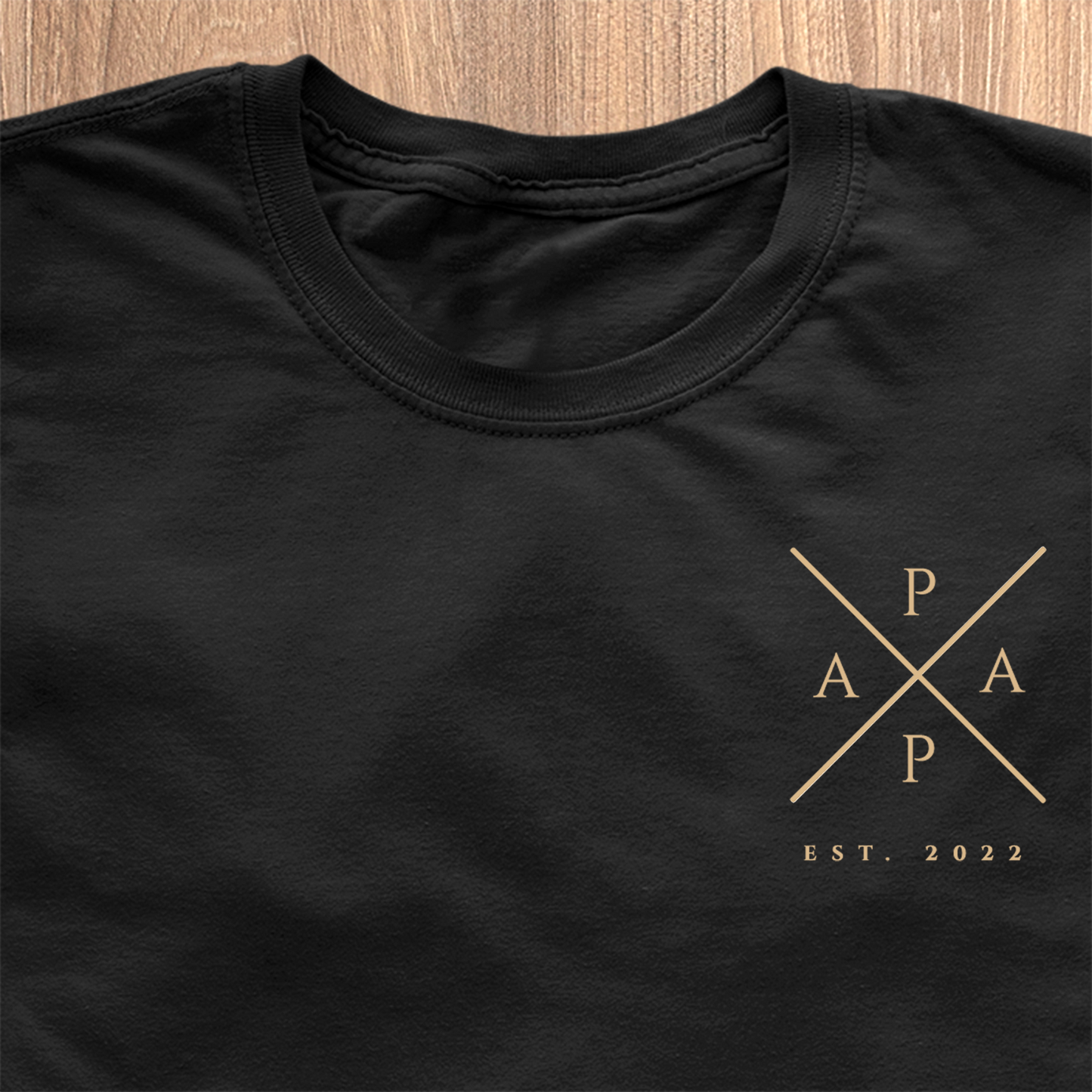 Papa Cross T-Shirt - Datum gepersonaliseerd